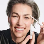 OLAPLEX SERUM FORTIFIANT PERFECTEUR DE SOURCILS – Image 2