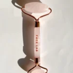 FACELAB ROULEAU POUR VISAGE EN QUARTZ ROSE